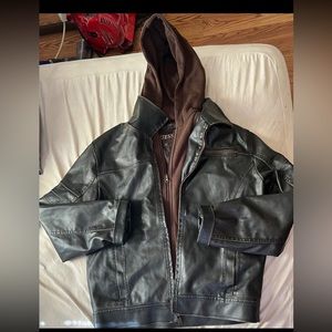 Guess leather jacket. Size S. Women’s and Men’s.
